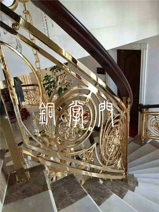 銅護欄